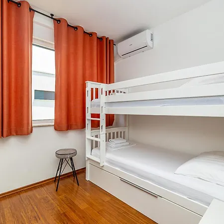 Modern House Jasminka Holiday home Malinska