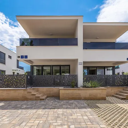Modern House Jasminka * Malinska