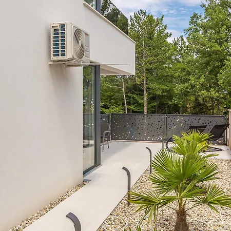 Modern House Jasminka Holiday home *