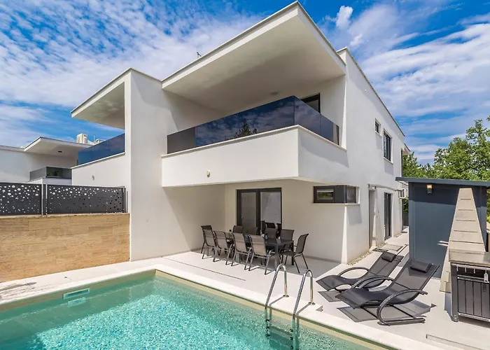 Modern House Jasminka Vakantiehuis