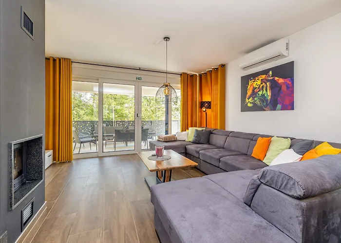 Vakantiehuis Modern House Jasminka *
