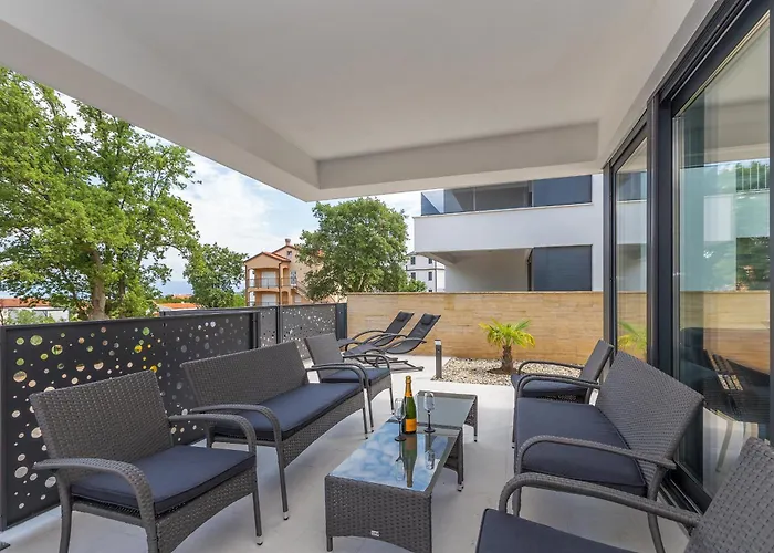 Modern House Jasminka *