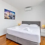 Modern House Jasminka Case de vacanță