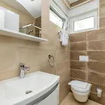 Case de vacanță Modern House Jasminka