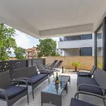 Modern House Jasminka *